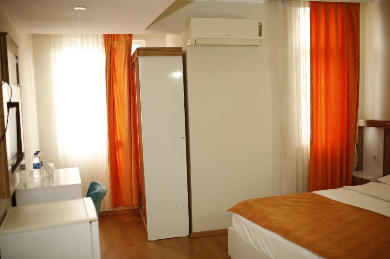 Oezhan Hotel Antalya Exterior photo